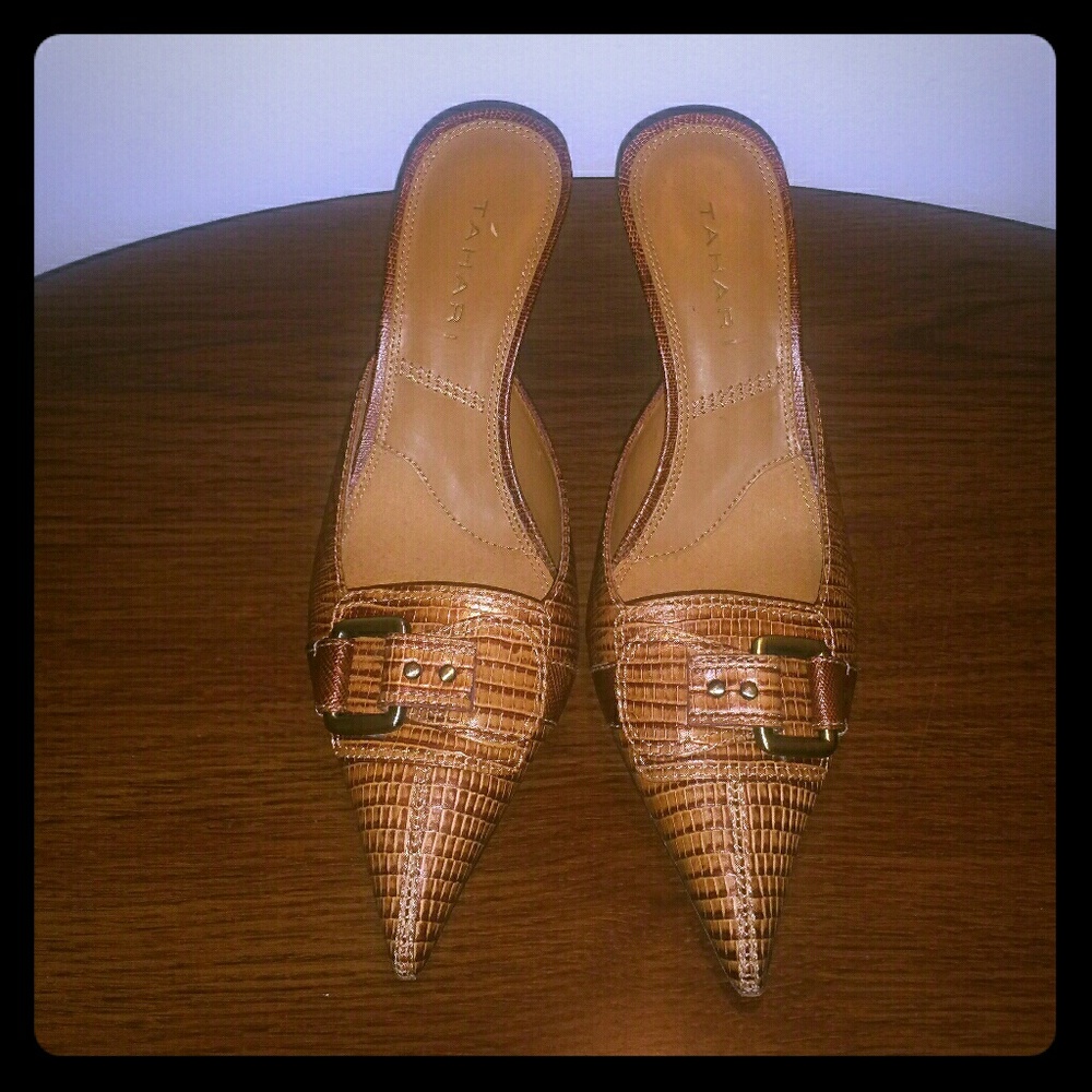 Tahari open back shoe